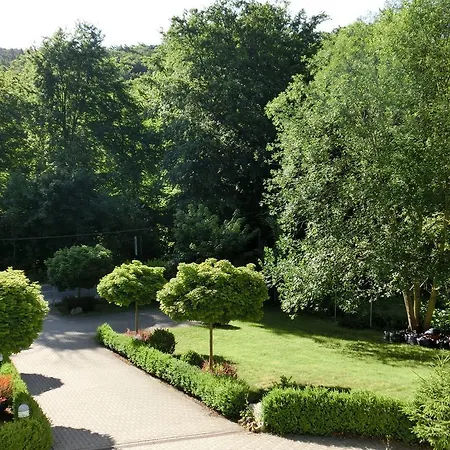 Villa Weisses Haus Am Kurpark - Waldblick Bad Suderode
